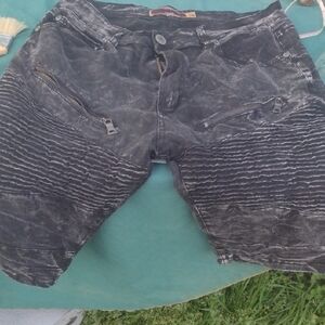Denim&Rivets Fashion Casual Authentics Men's Black Distressed Shorts NWOT (38)